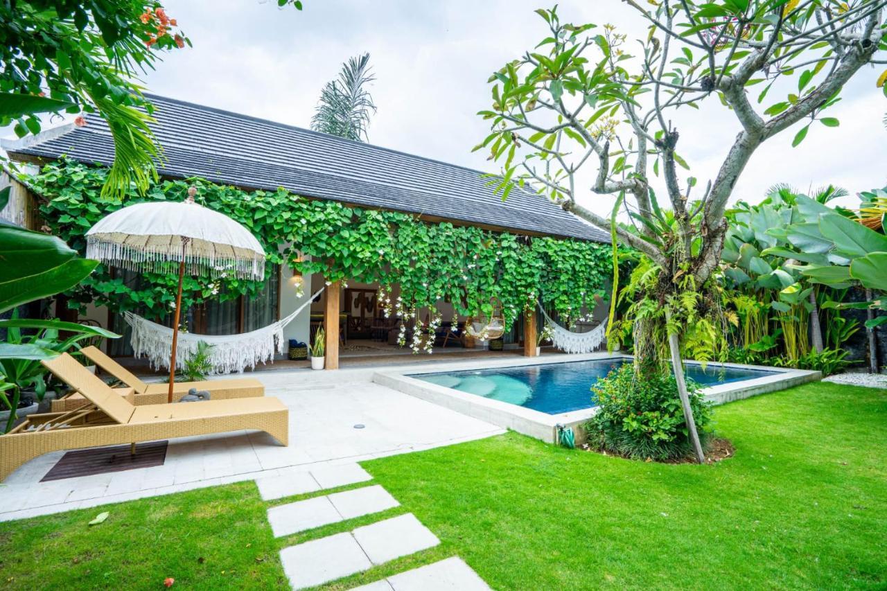 Pura Villa Canggu Εξωτερικό φωτογραφία